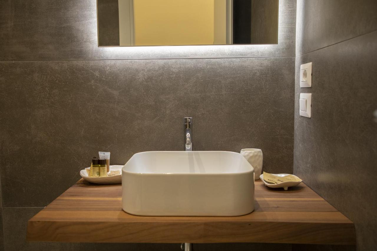 South Hands Luxury Rooms 나폴리 외부 사진
